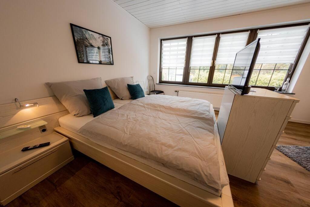 Wohnung Hirschhoehe Im Taunus 노이안스파흐 외부 사진