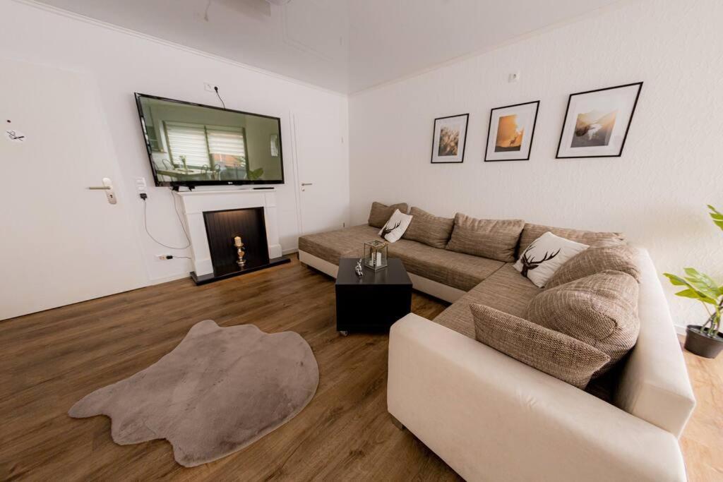Wohnung Hirschhoehe Im Taunus 노이안스파흐 외부 사진