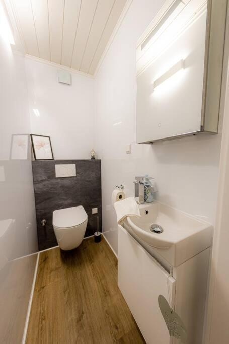 Wohnung Hirschhoehe Im Taunus 노이안스파흐 외부 사진